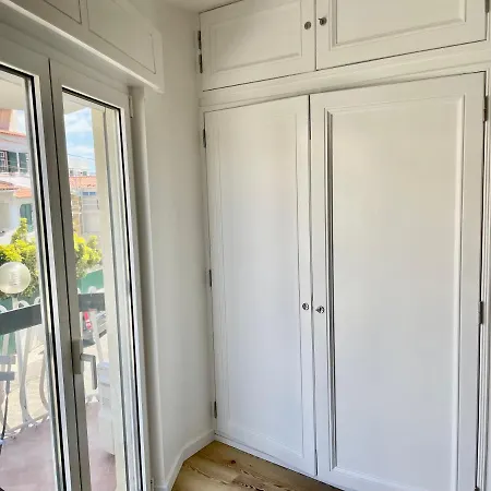 Lägenhet 3 Bedroom Apt